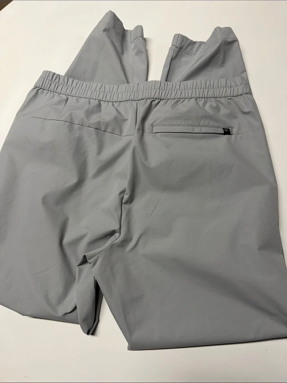Banana Republic Men's Light Gray Athletic Elastic-Waist jogger pants